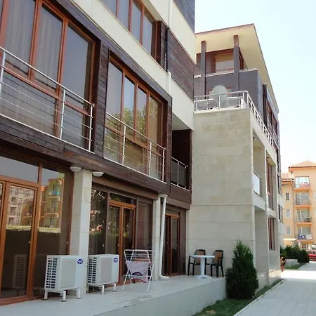 Sahi * Slantchev Briag